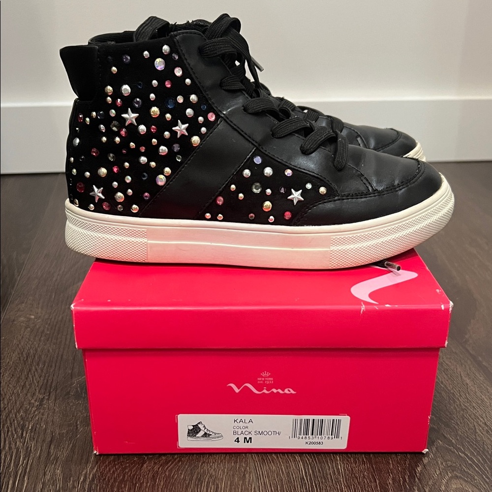 Nina Kids Black Sneakers with Colorful Embellishments size 4